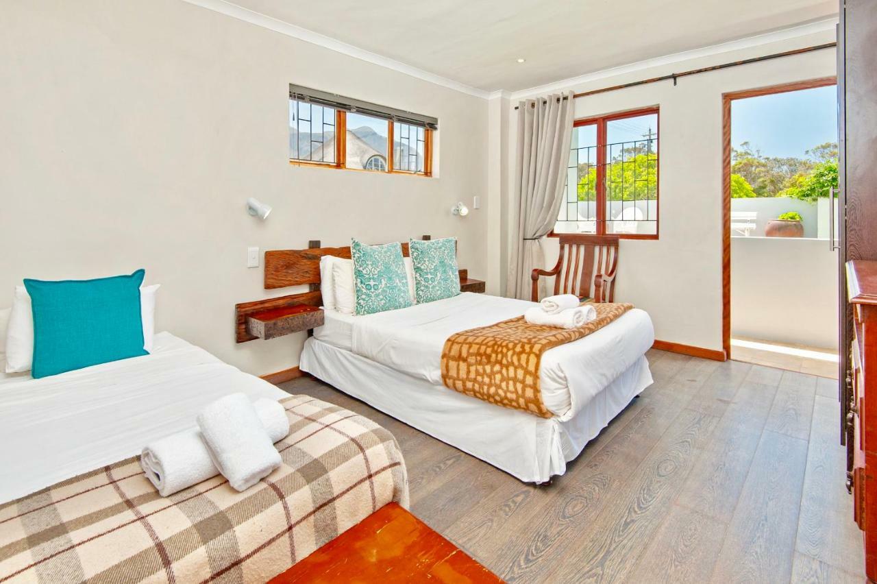 Baleens Hotel Hermanus Exterior photo